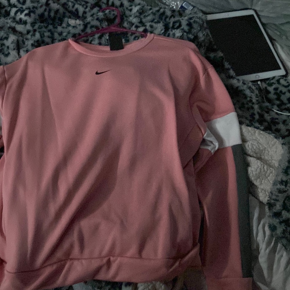 nike crewneck
